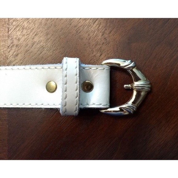 Vintage‎ NAN LEWIS White Leather Belt M/L Gold Tone Curved Buckle - Picture 3 of 11